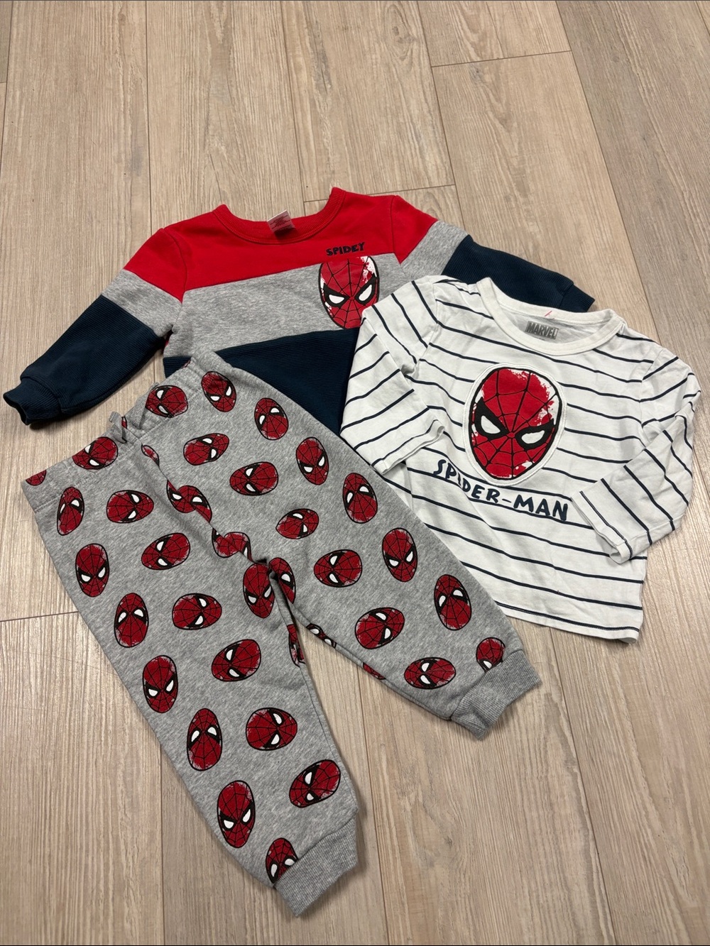 Marvel Spider-Man Kids Set - Red, Gray, Navy